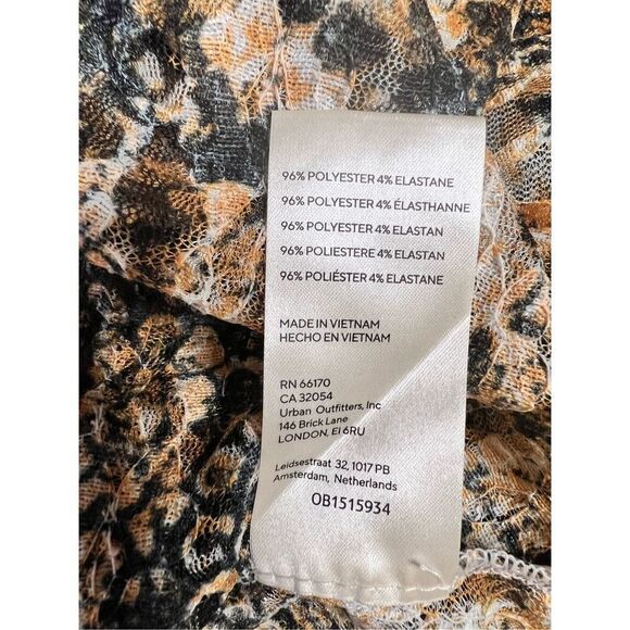 NWT Free People Women Pullover Snakeskin Print Tunic with Collar Drawstring Size - Picture 5 of 5